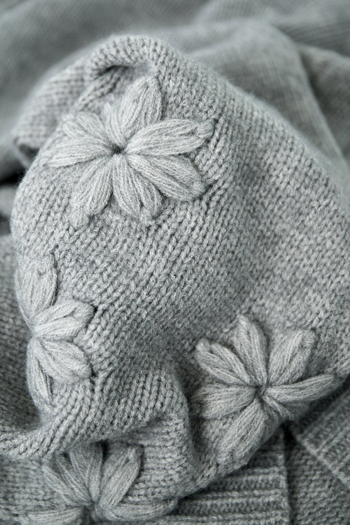Gebreide Wolmix Vrouwen Oversized Trui Bloemen Appliqué