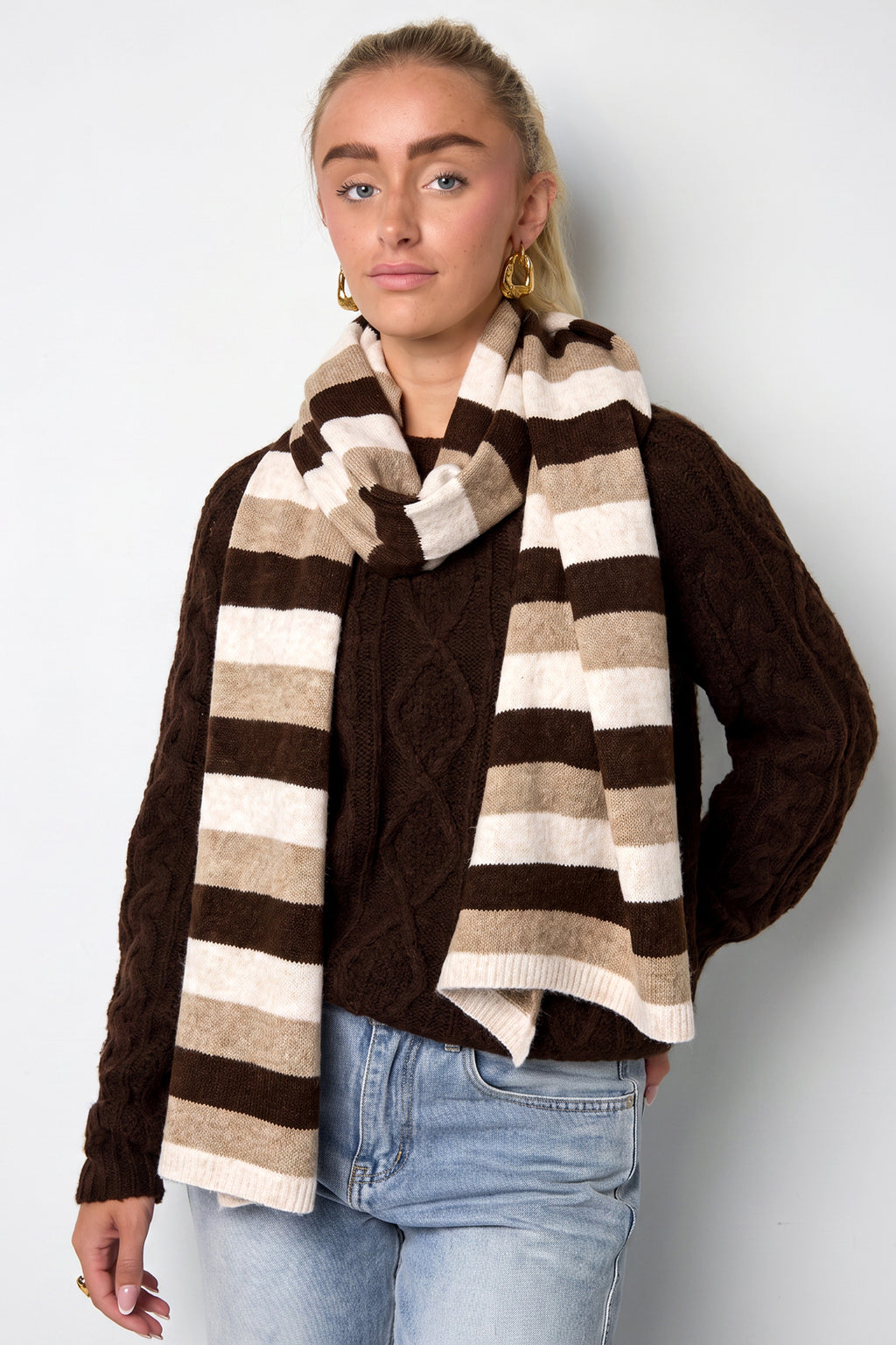Wintersjaals met strepen, eenvoudig, polyester, geschikt voor dagelijks gebruik.
