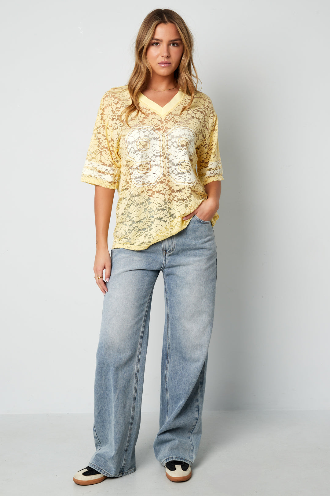 Woven Polyester Fiber Women's T-shirt Sporty Color Clash